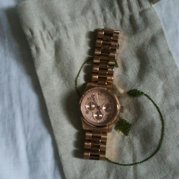 Michael Kors watch - Picture 1 of 8